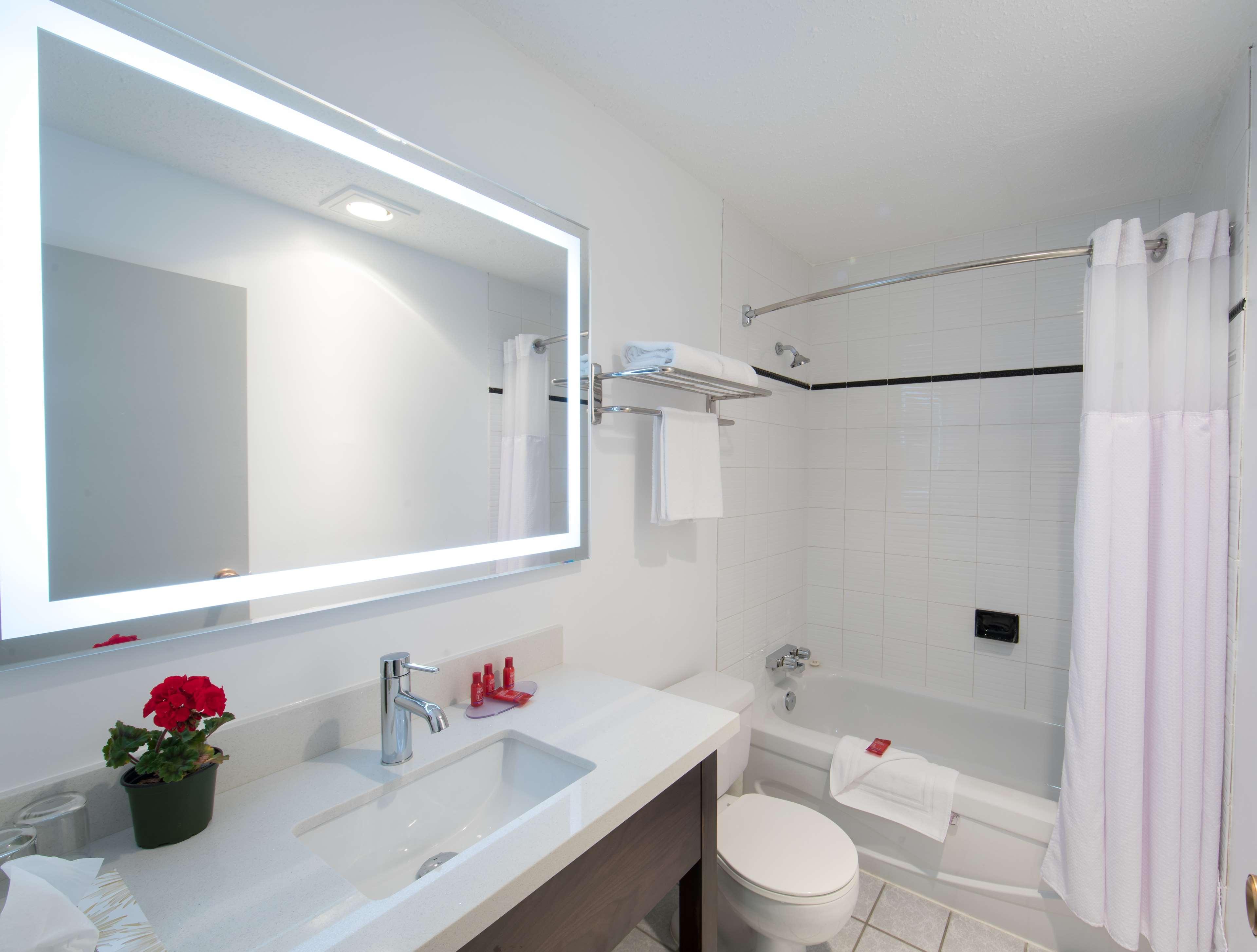 Surestay Hotel By Best Western Castlegar Exteriör bild