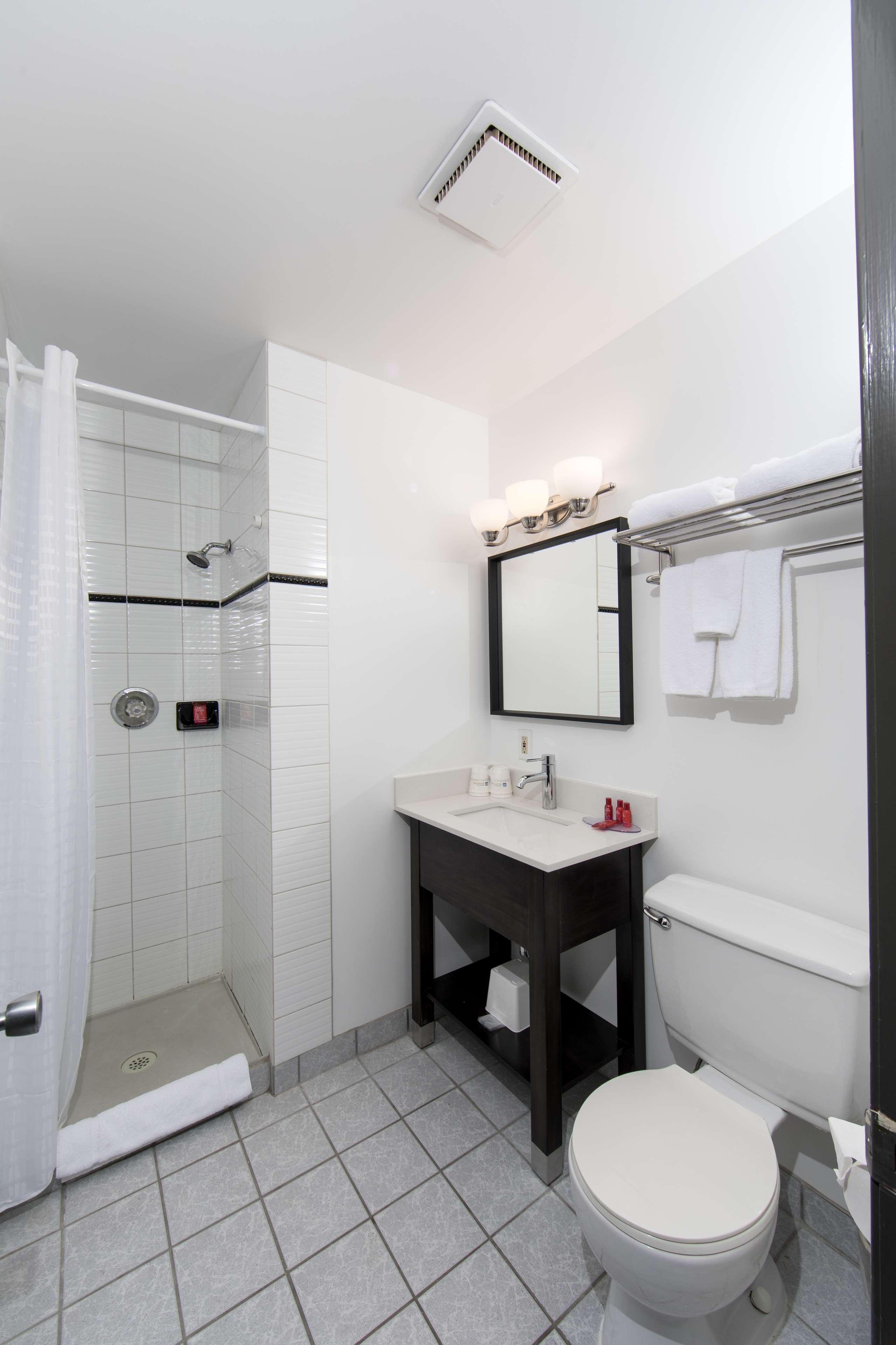 Surestay Hotel By Best Western Castlegar Exteriör bild
